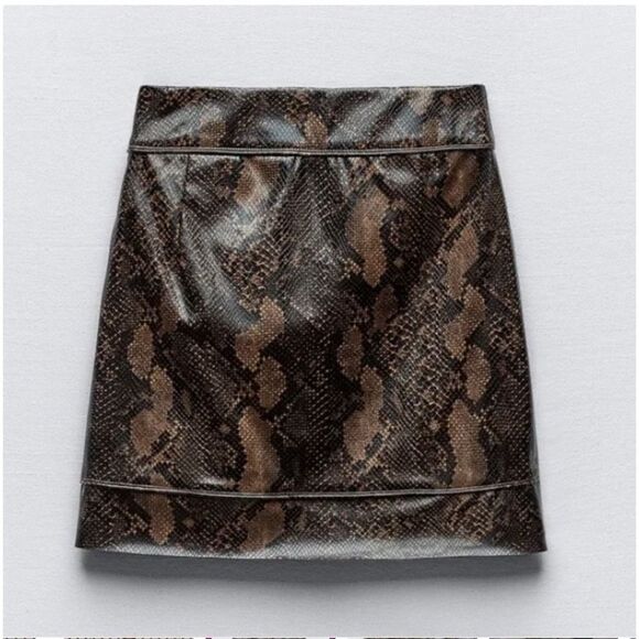 Zara Woman’s Snake Print Skirt NWT Size M 8372/285 - Picture 6 of 14